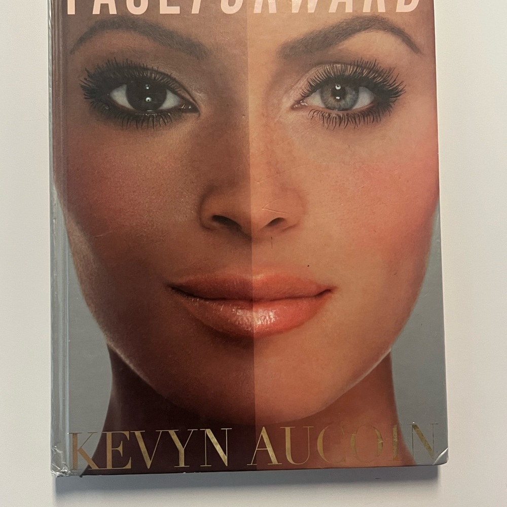 Kevyn Aucoin Makeup Techniques Book